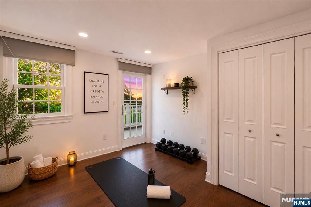 108 Briarwood Avenue Property Photo 38