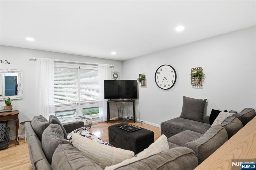 4 Park Place Property Photo 8