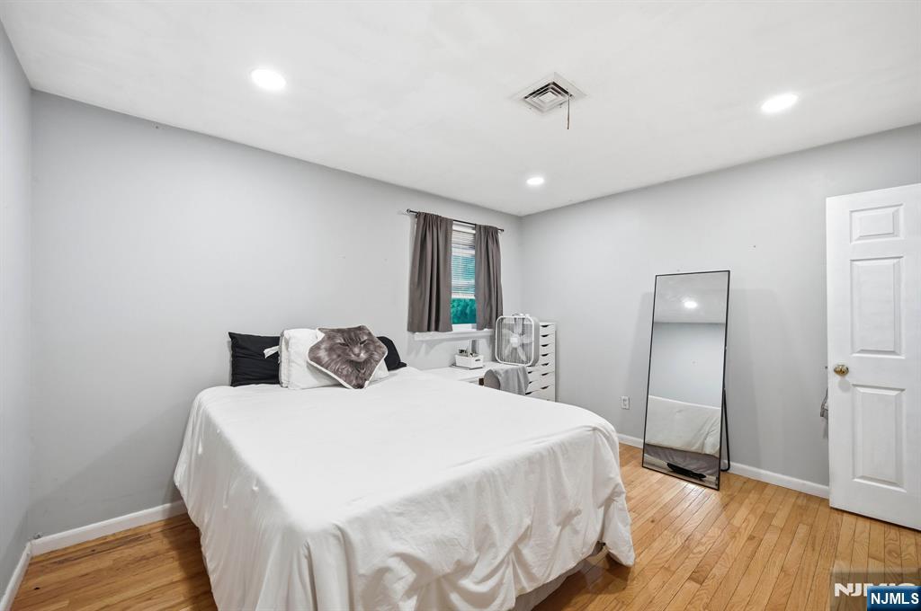 4 Park Place Property Photo 18