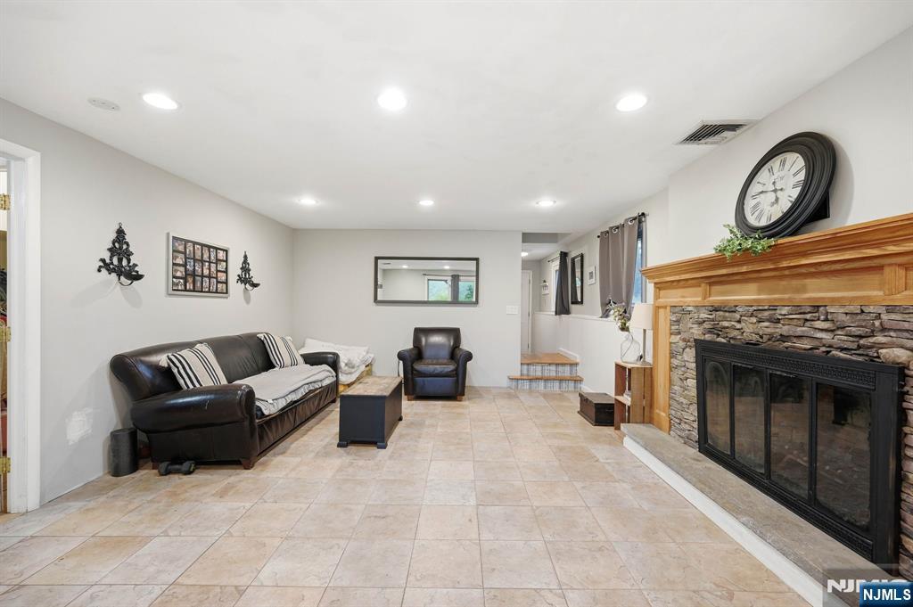 4 Park Place Property Photo 28