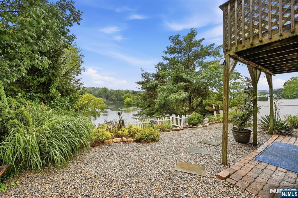 4 Park Place Property Photo 37