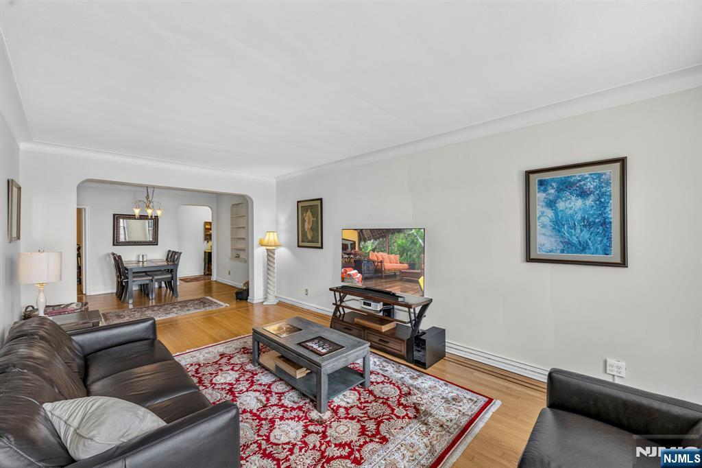 100 Prospect Avenue 4e Property Photo 2