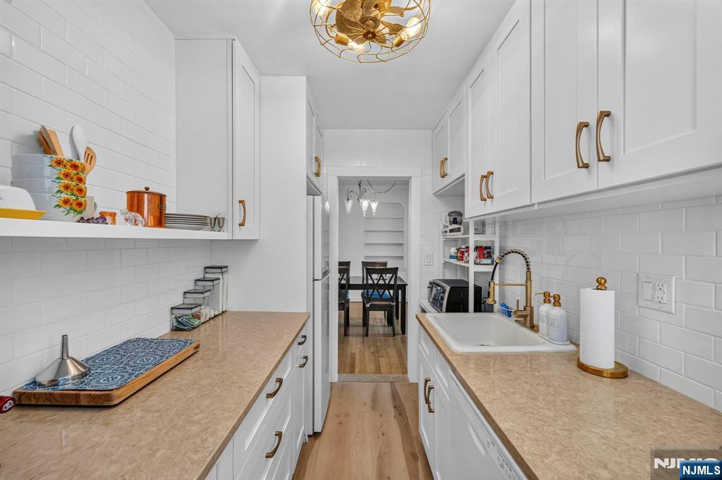 100 Prospect Avenue 4e Property Photo 4