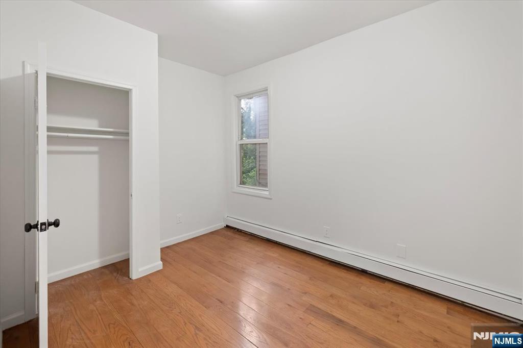 533 S Clinton Street Property Photo 11