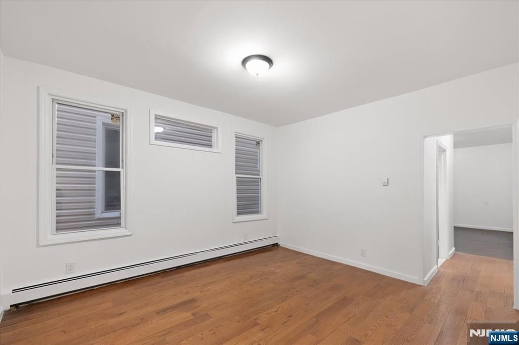 533 S Clinton Street Property Photo 18