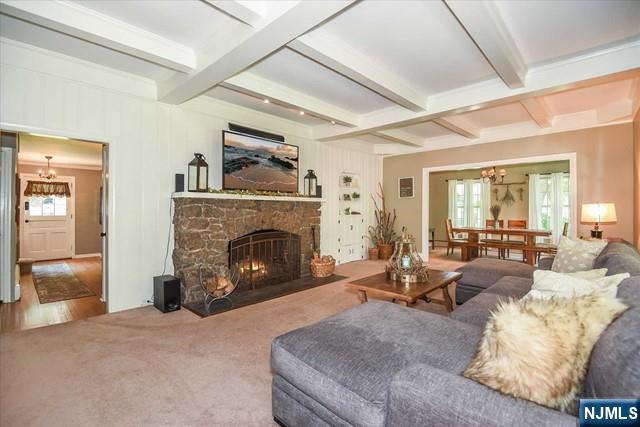 39 Circle Avenue Property Photo 1