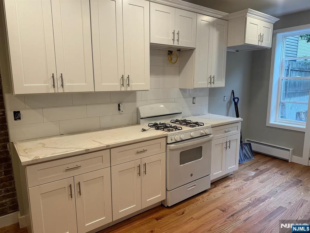 548 59th Street Property Photo 3