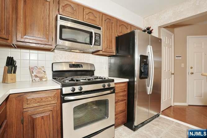 101 Quartz Lane Property Photo 9