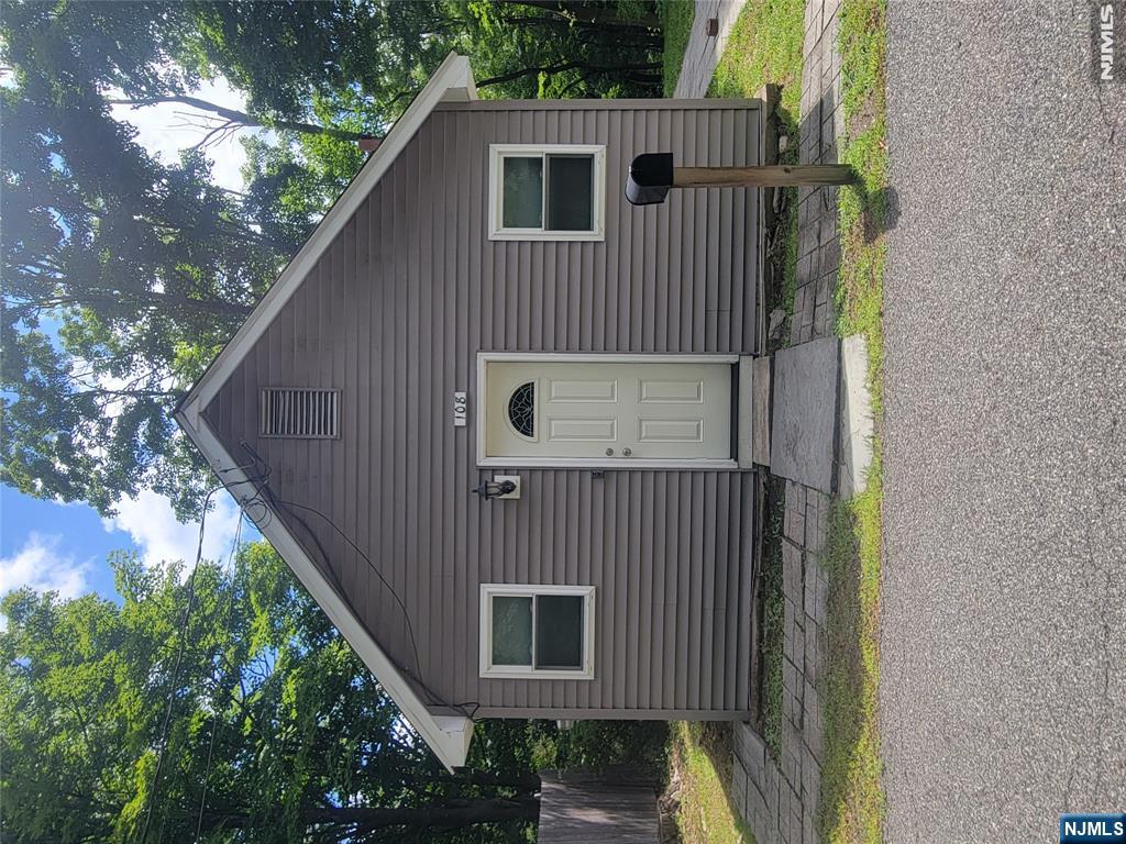 108 Magee Road Property Photo 1