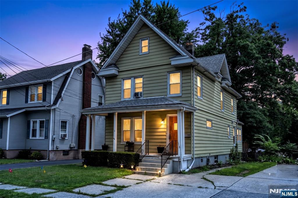 616 Elm Street Property Photo 1