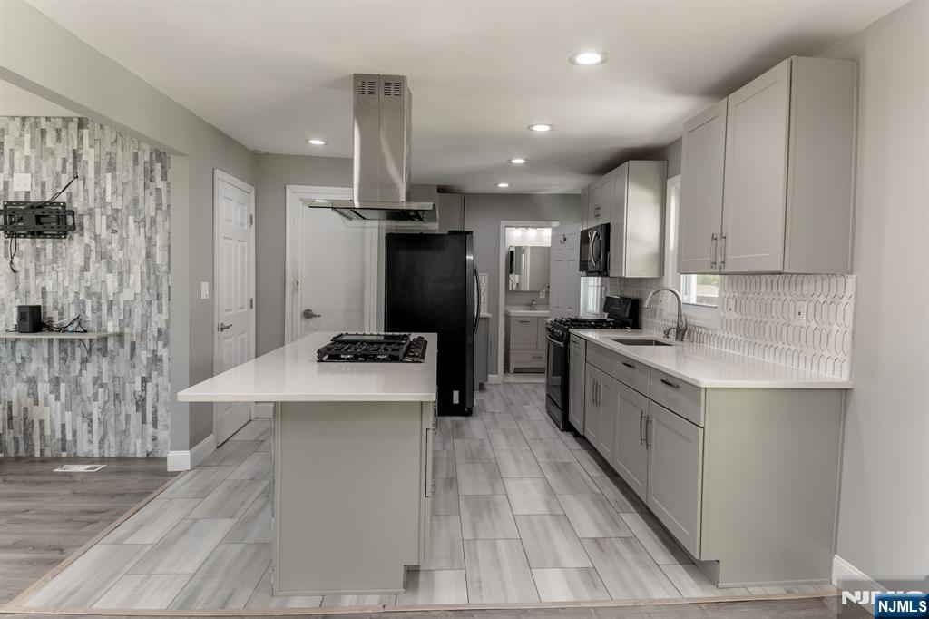 60 Beech Street Property Photo 13