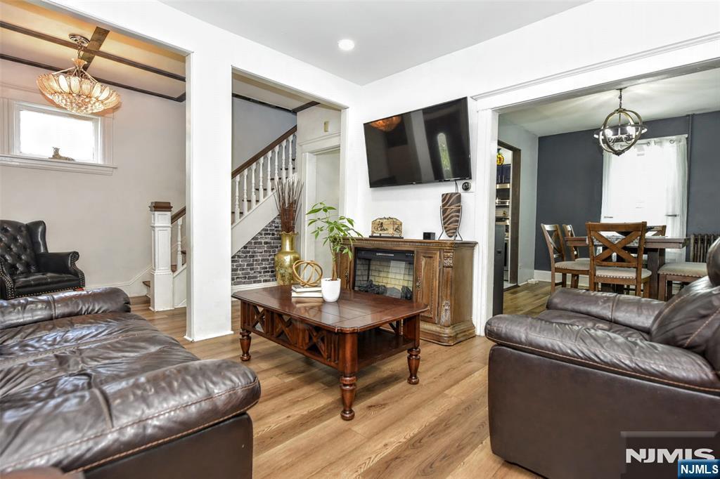 257 Epps Avenue Property Photo 8