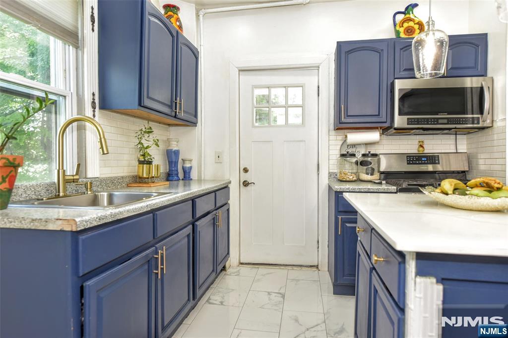 257 Epps Avenue Property Photo 18