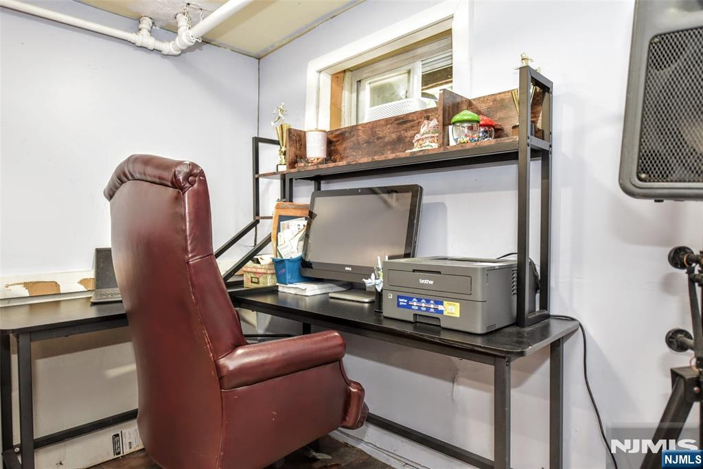 257 Epps Avenue Property Photo 36