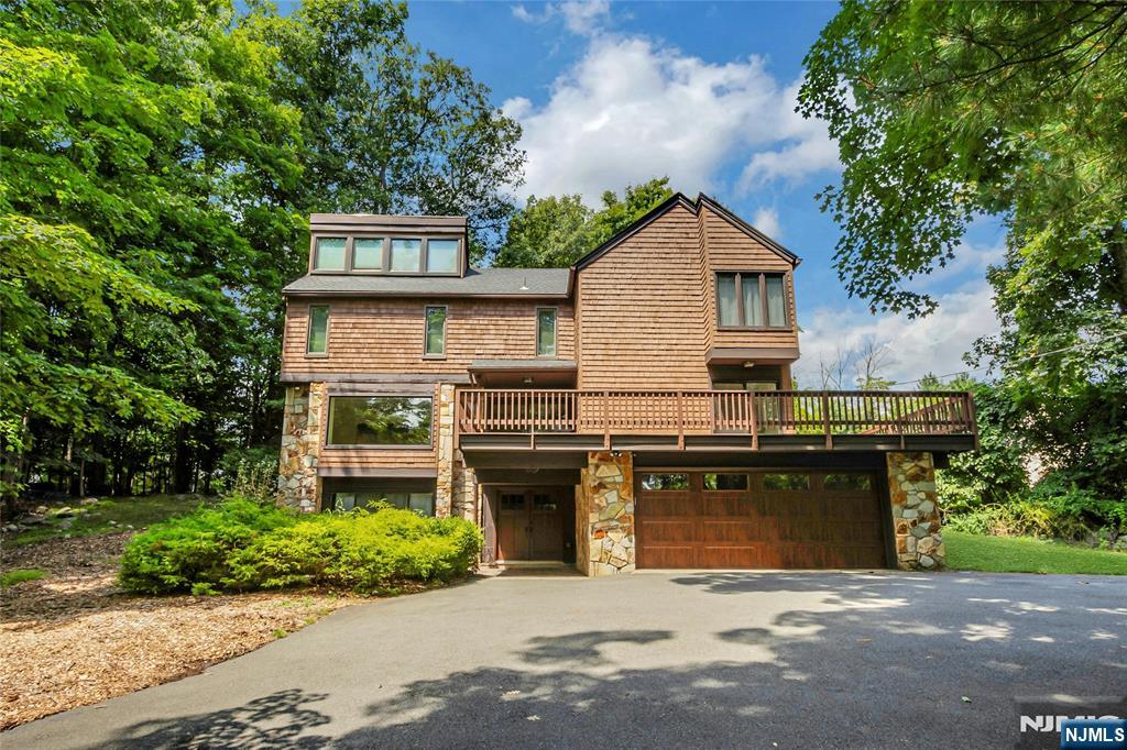 45 Parker Place Property Photo 1