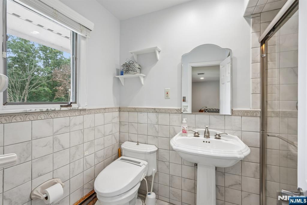 31 Surrey Drive Property Photo 27