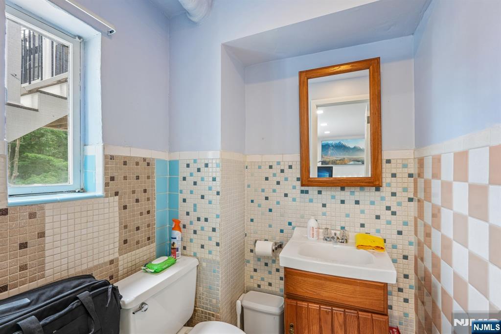 31 Surrey Drive Property Photo 33