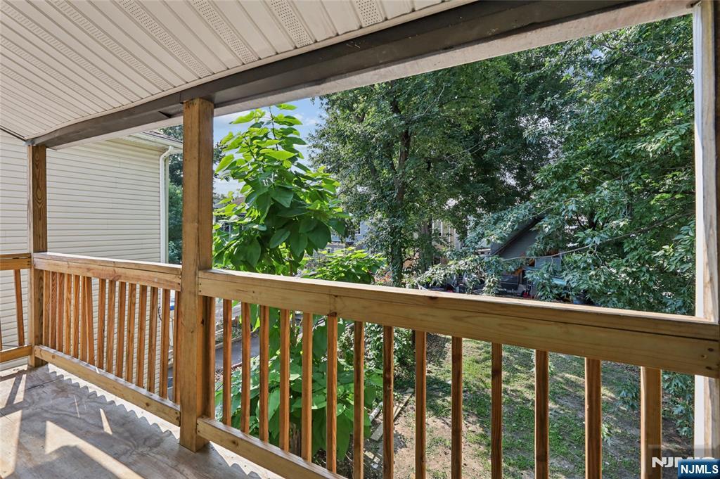 172 Godwin Avenue Property Photo 14