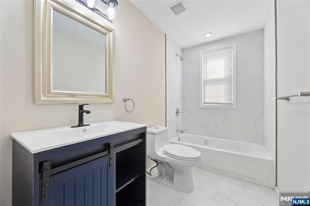172 Godwin Avenue Property Photo 16