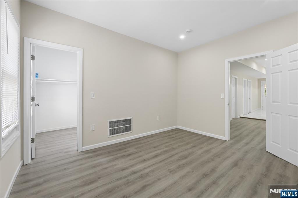 172 Godwin Avenue Property Photo 18