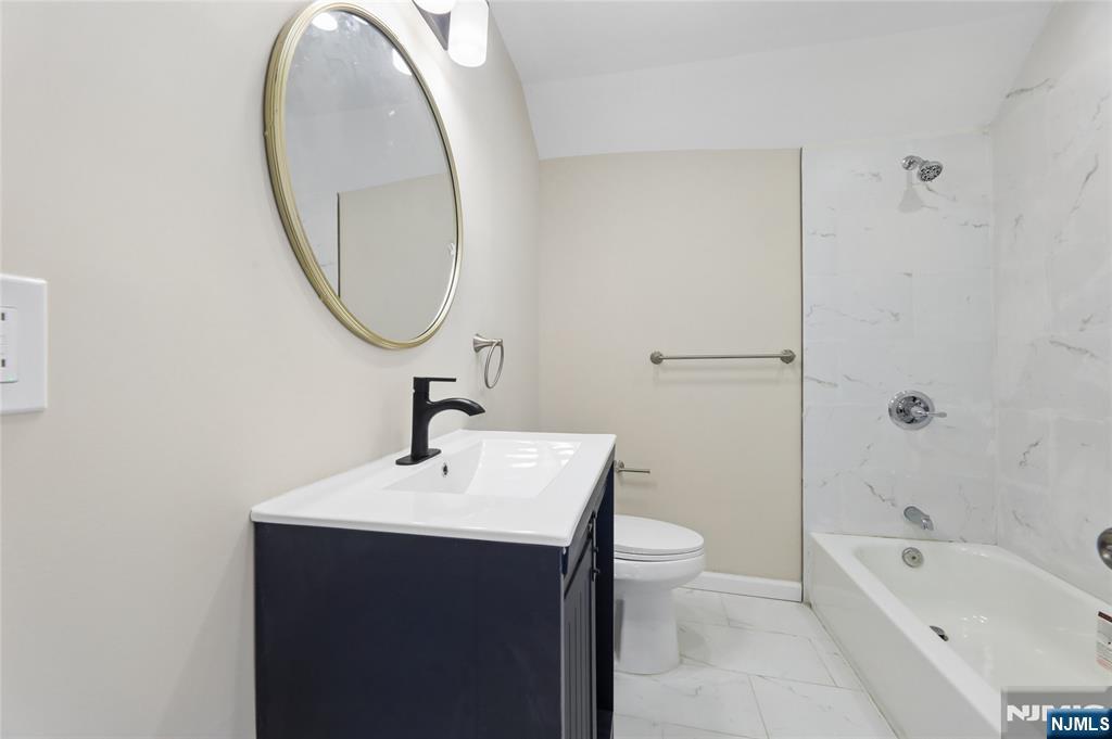 172 Godwin Avenue Property Photo 21