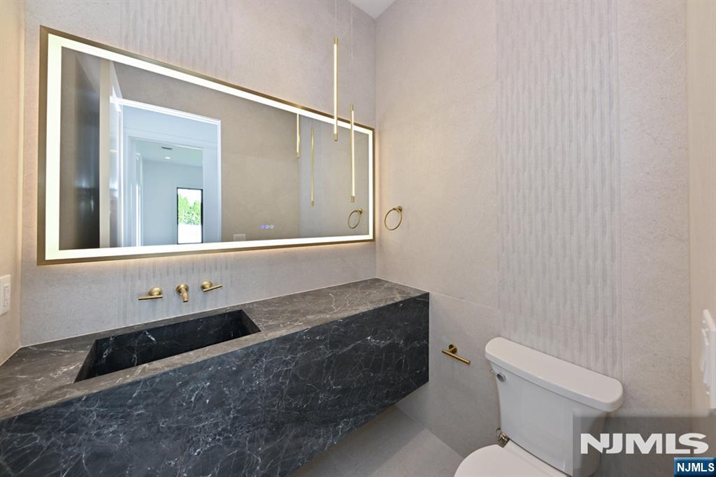 119 Arnot Place Property Photo 13