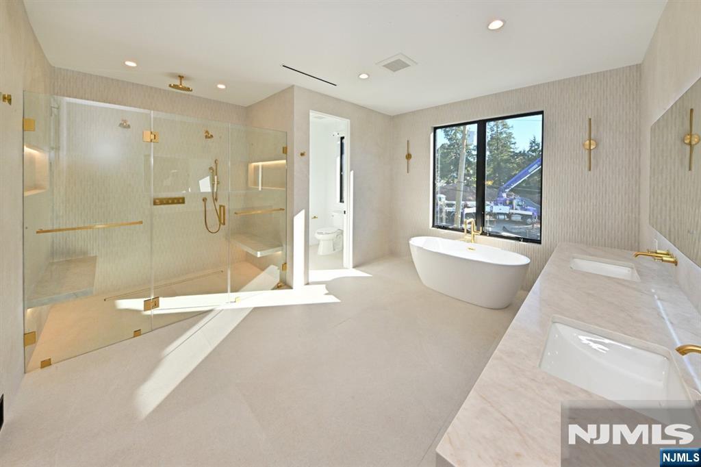 119 Arnot Place Property Photo 20