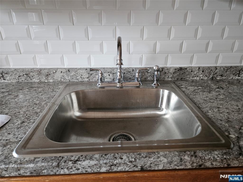 340 Undercliff Avenue 6-a Property Photo 11