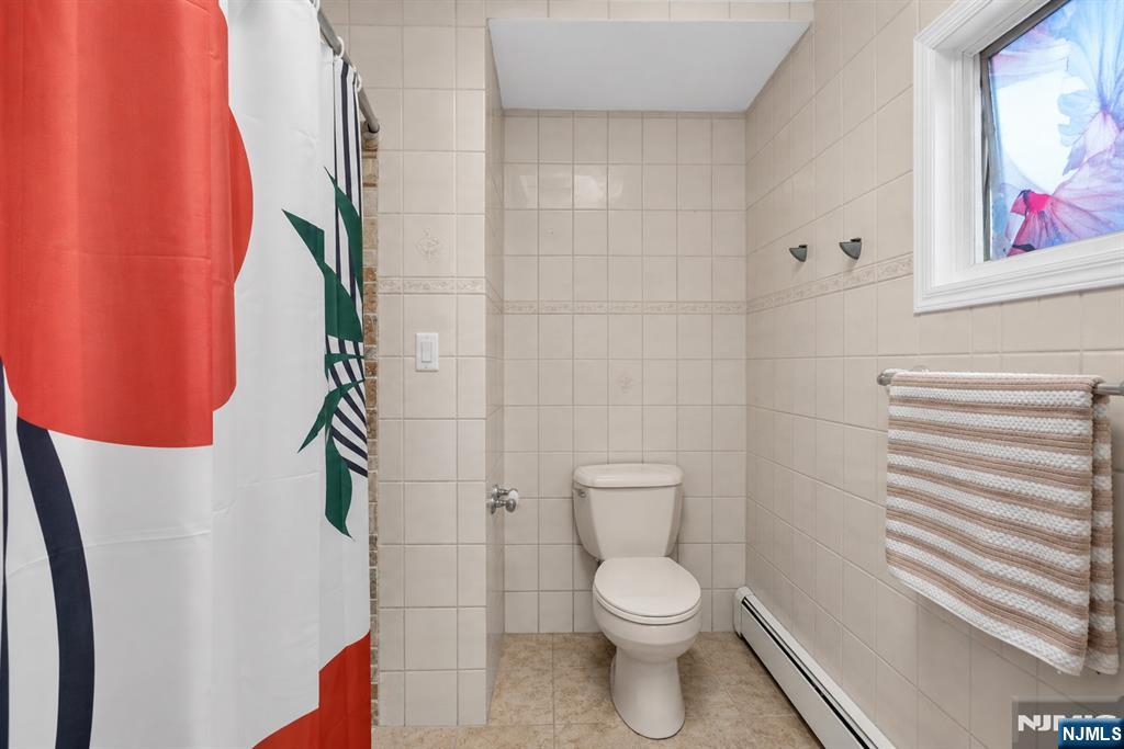 374 Boyden Avenue Property Photo 32