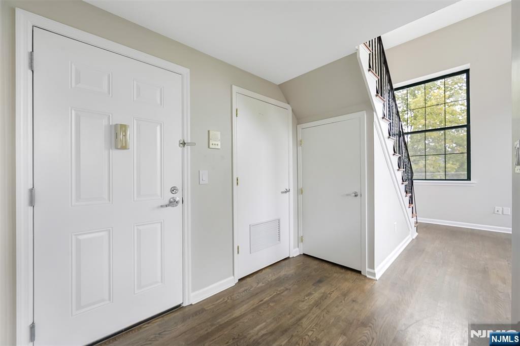 105 -111 Marion Street 18 Property Photo 7