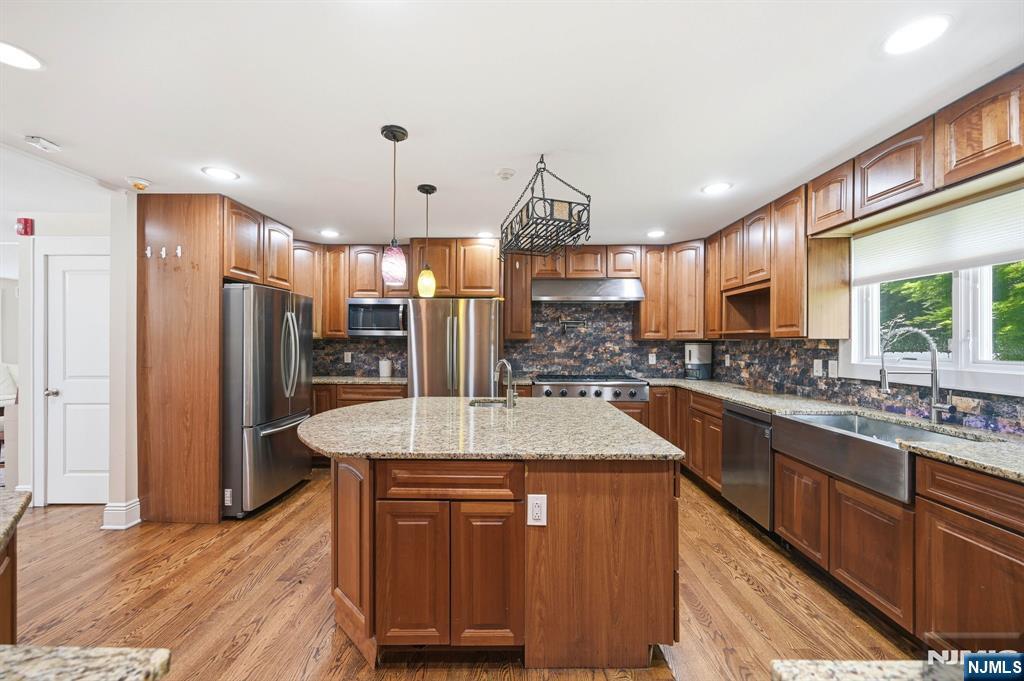188 Doretta Street Property Photo 11