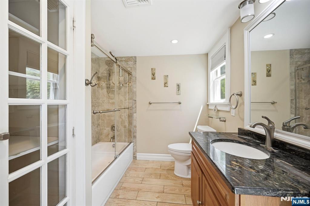 188 Doretta Street Property Photo 14