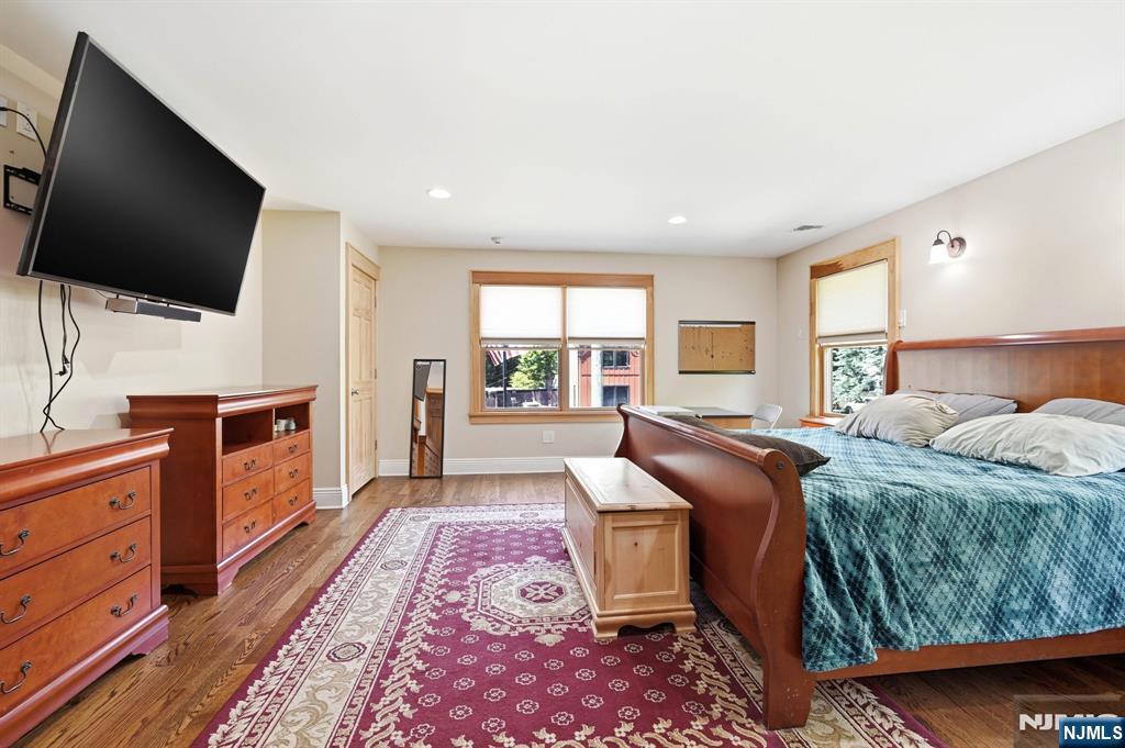 188 Doretta Street Property Photo 24