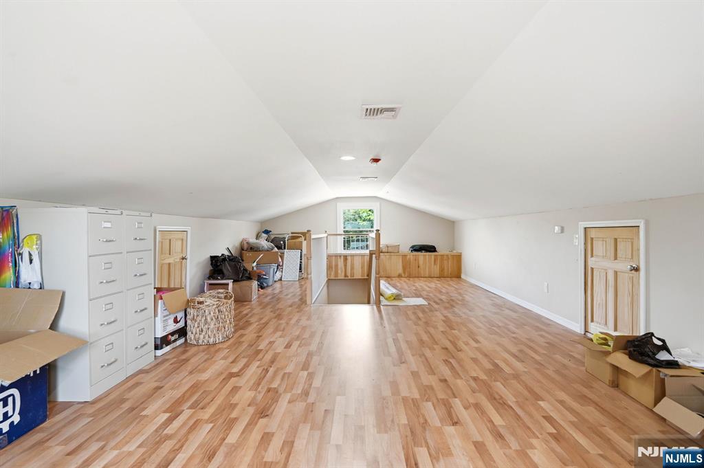 188 Doretta Street Property Photo 34