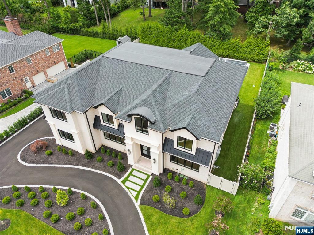 50 Roberts Road Property Photo 2