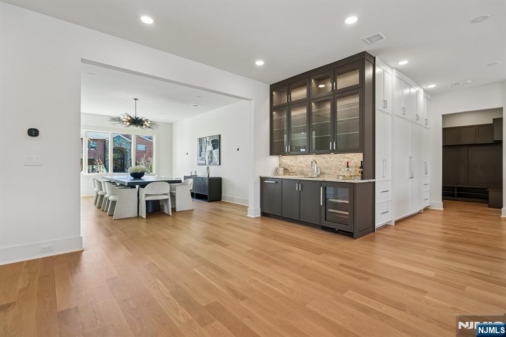 50 Roberts Road Property Photo 13
