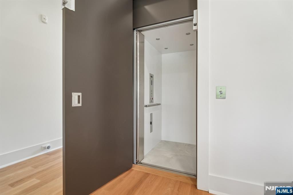 50 Roberts Road Property Photo 21