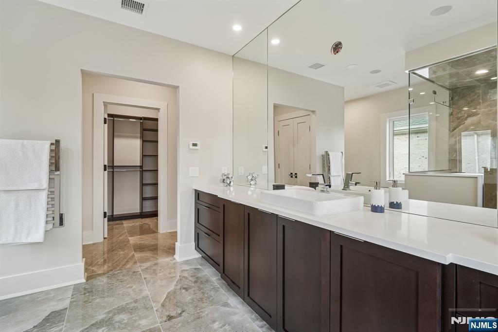 50 Roberts Road Property Photo 34
