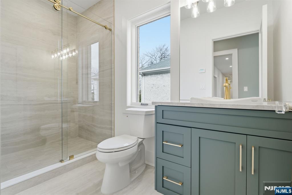 50 Roberts Road Property Photo 37