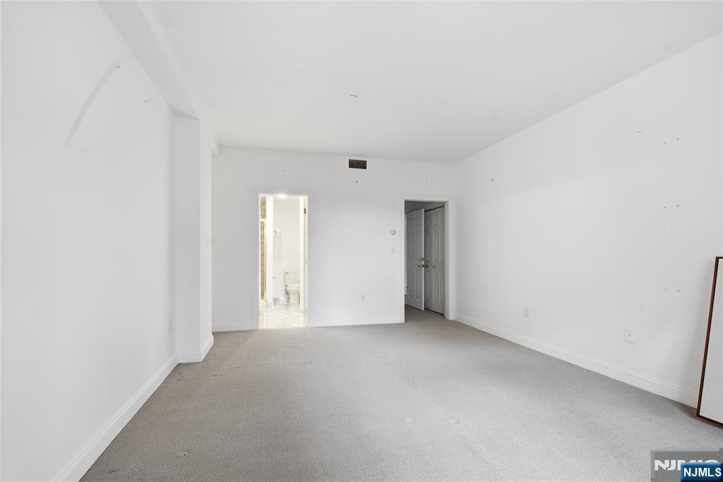 207 Shearwater Court 17 Property Photo 22