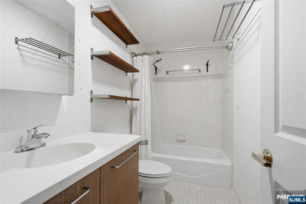 207 Shearwater Court 17 Property Photo 34