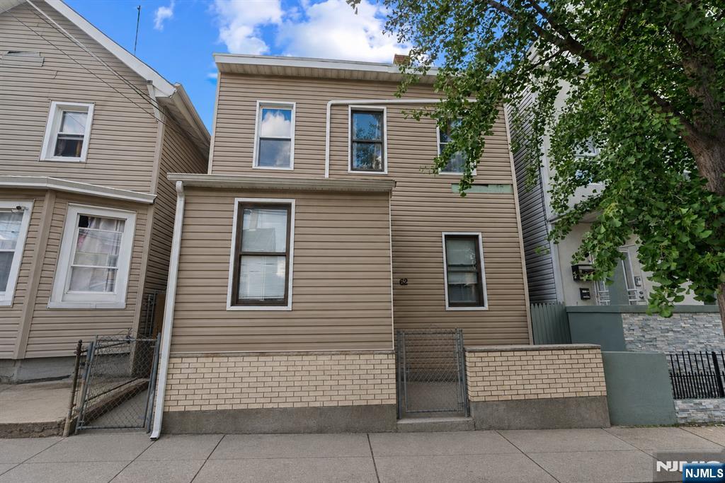 62 Highland Street Property Photo 1