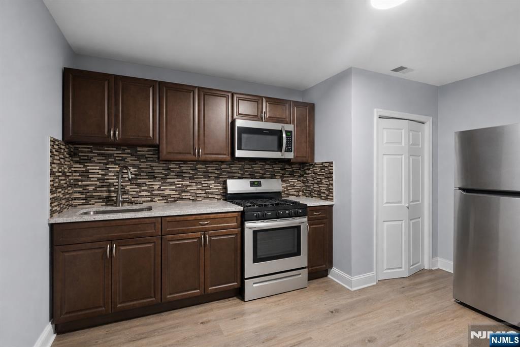 62 Highland Street Property Photo 7