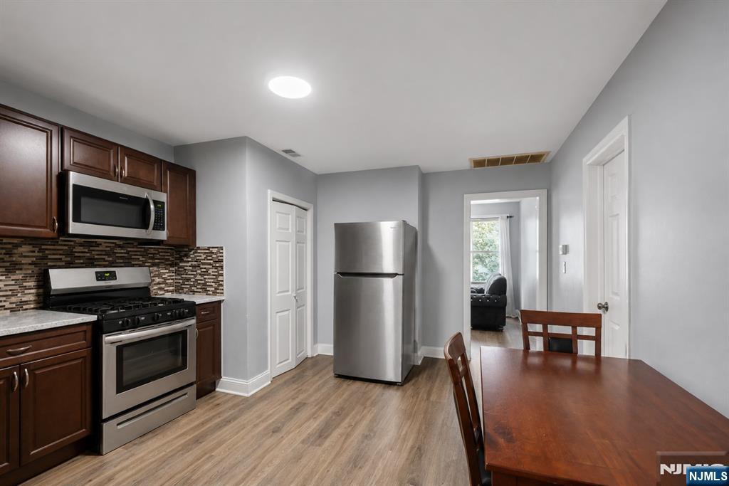 62 Highland Street Property Photo 8