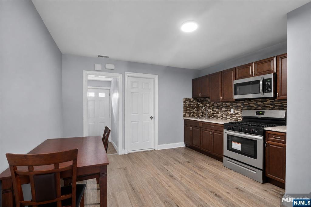 62 Highland Street Property Photo 9