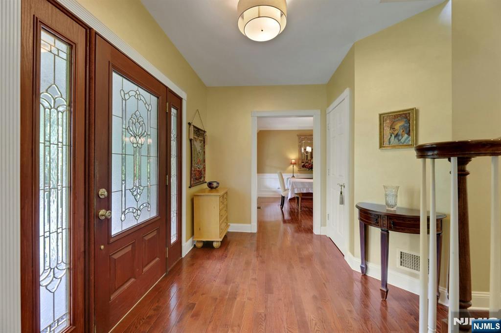 588 Stonetown Road Property Photo 6