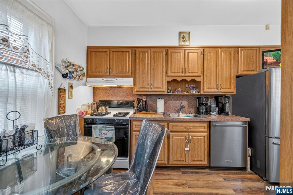 391 Morningside Avenue Property Photo 14