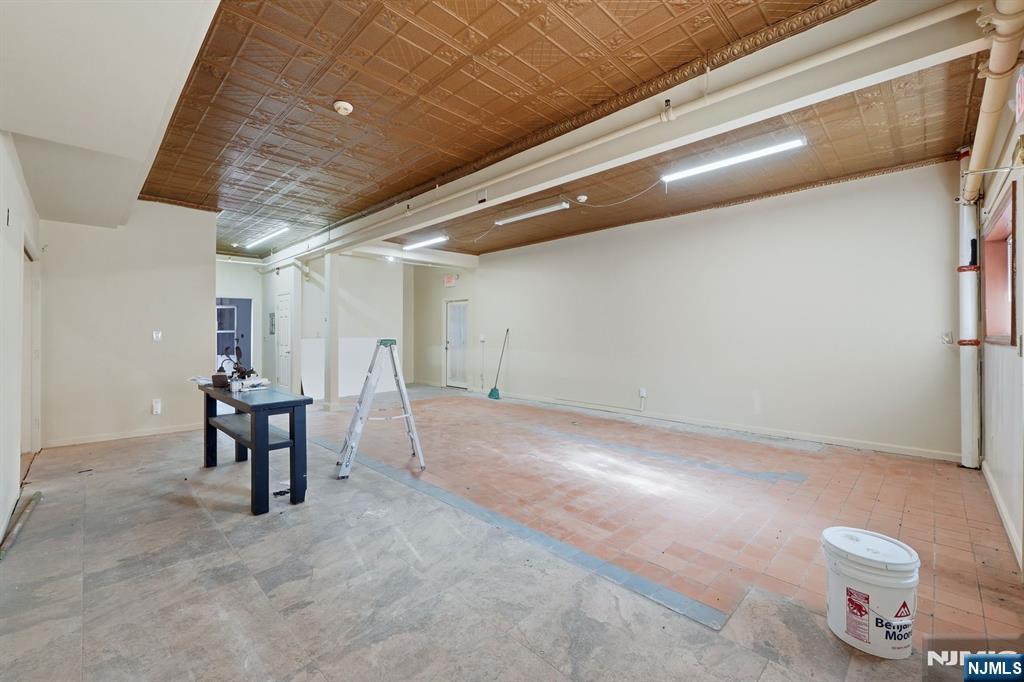 15 Wallington Avenue Property Photo 11