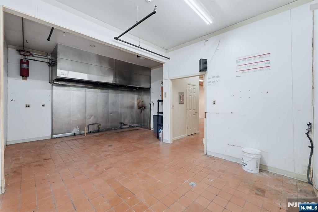 15 Wallington Avenue Property Photo 13
