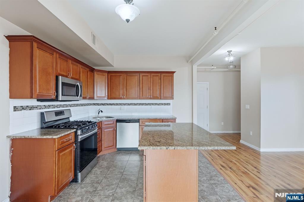 15 Wallington Avenue Property Photo 29